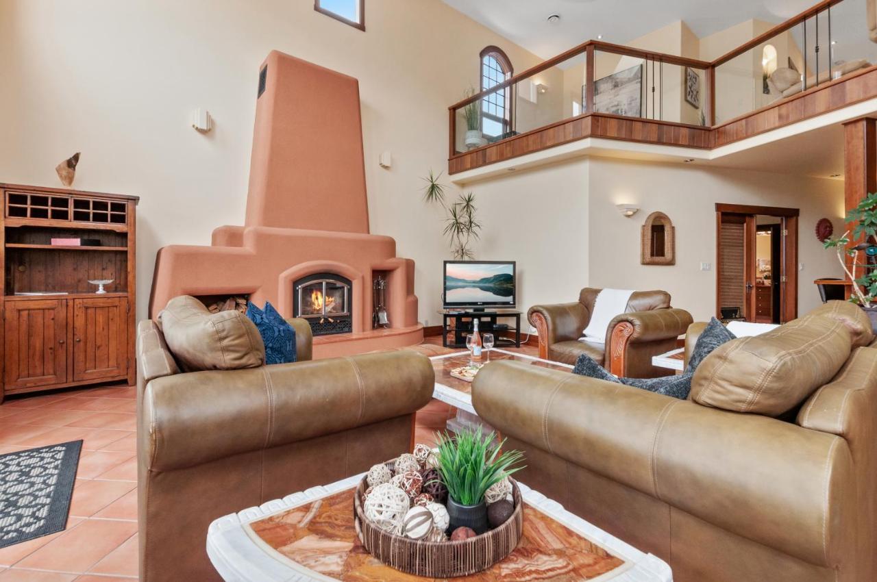 Casa Grande Inn & Suites Penticton Dış mekan fotoğraf