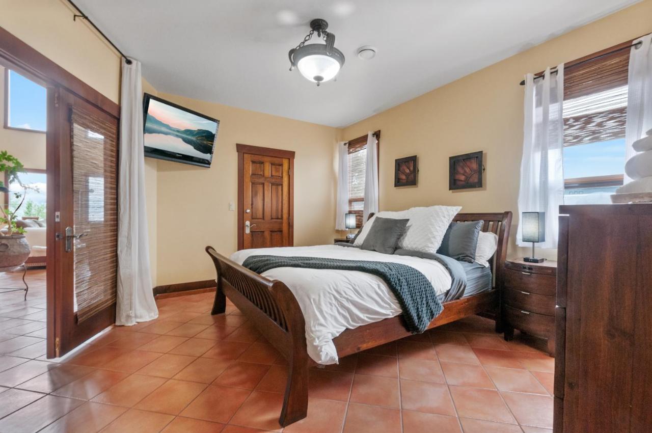 Casa Grande Inn & Suites Penticton Dış mekan fotoğraf