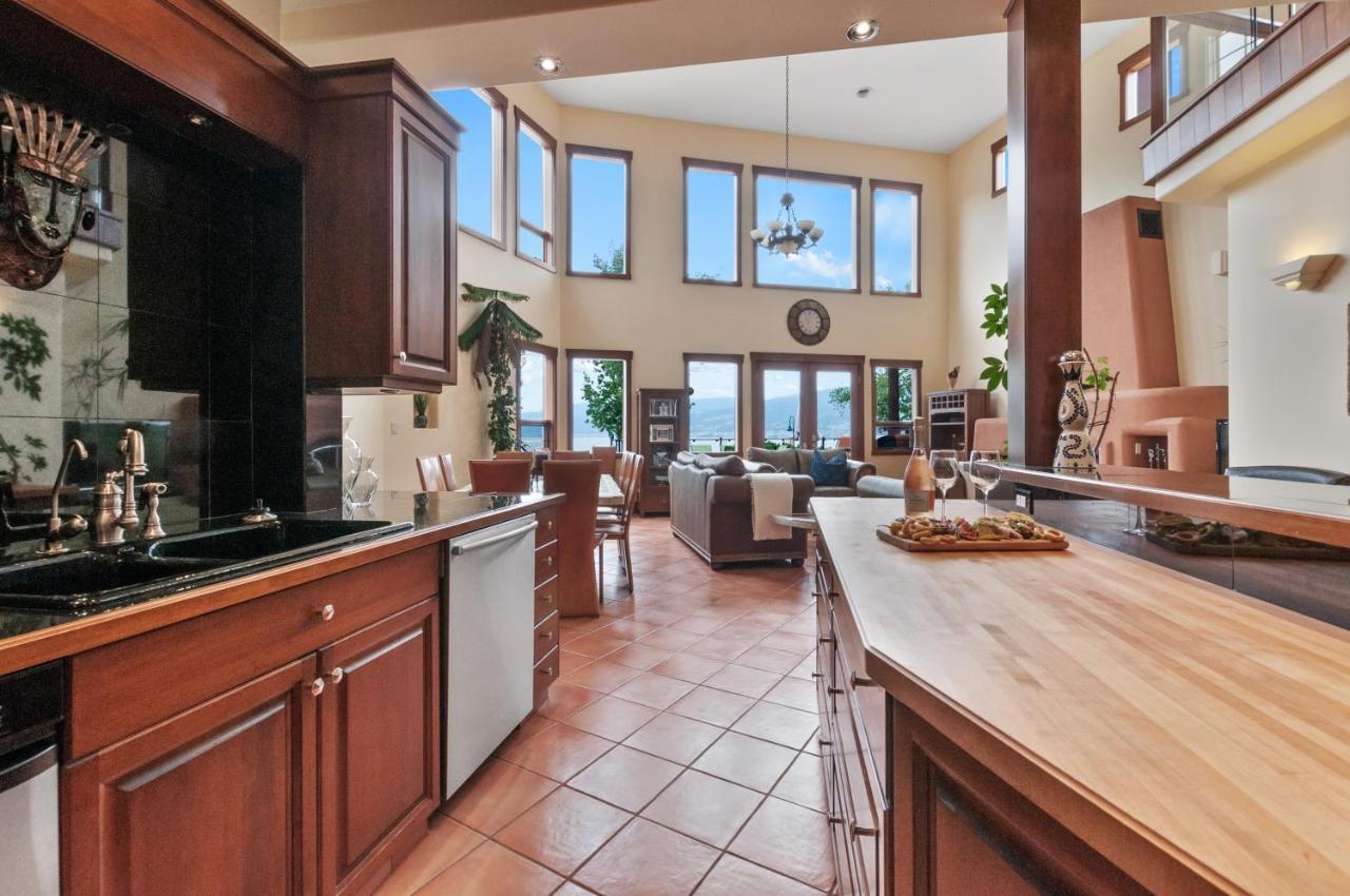 Casa Grande Inn & Suites Penticton Dış mekan fotoğraf