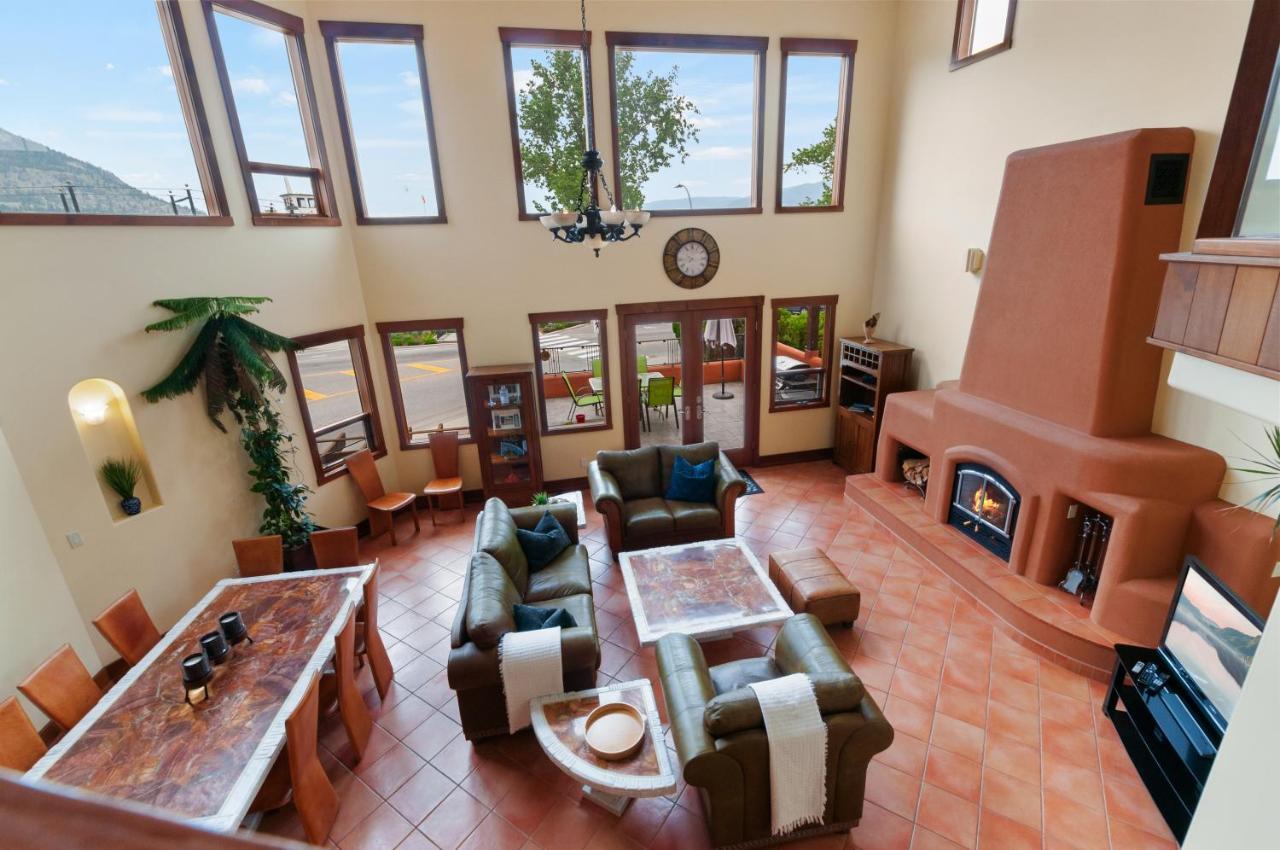 Casa Grande Inn & Suites Penticton Dış mekan fotoğraf