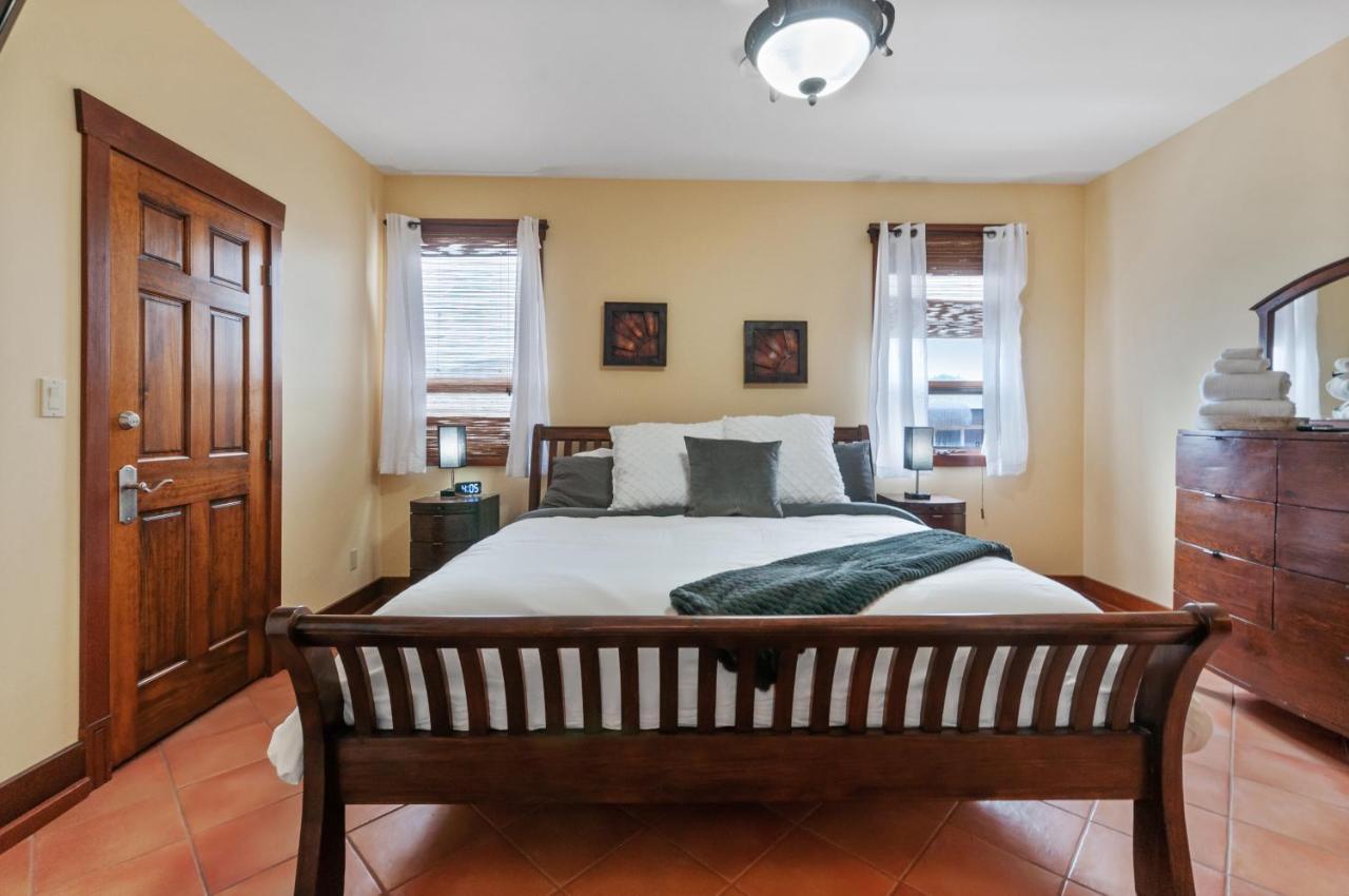 Casa Grande Inn & Suites Penticton Dış mekan fotoğraf