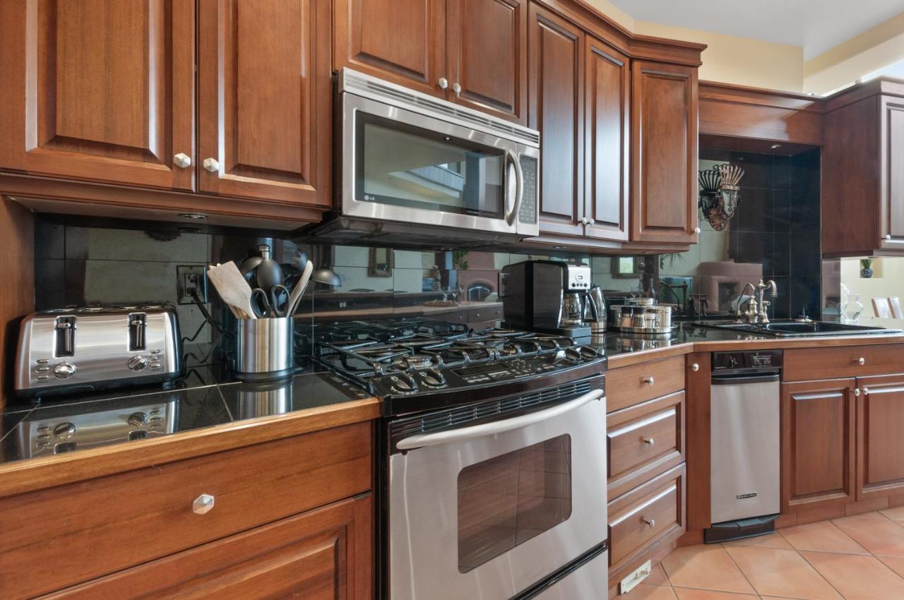 Casa Grande Inn & Suites Penticton Dış mekan fotoğraf