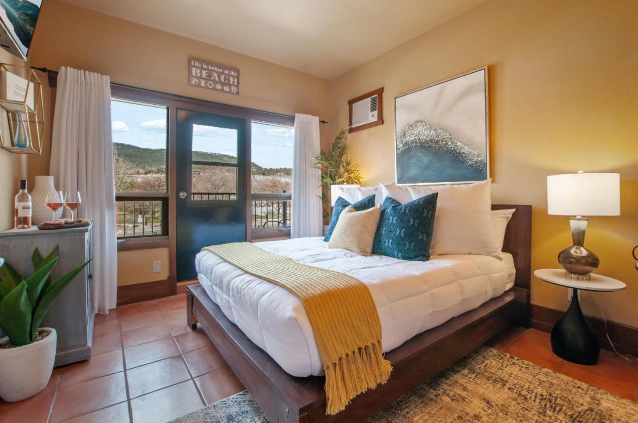Casa Grande Inn & Suites Penticton Dış mekan fotoğraf