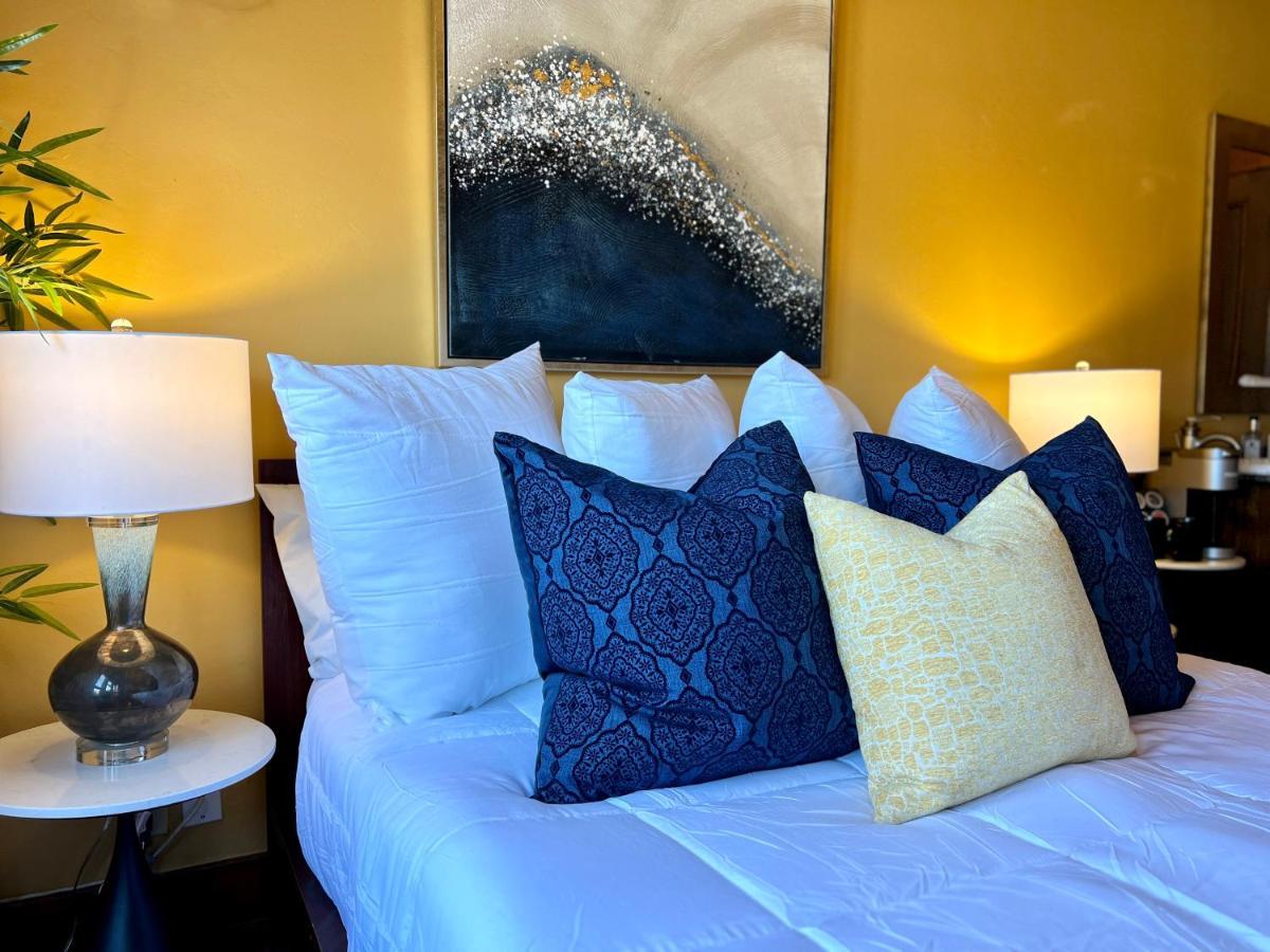 Casa Grande Inn & Suites Penticton Dış mekan fotoğraf
