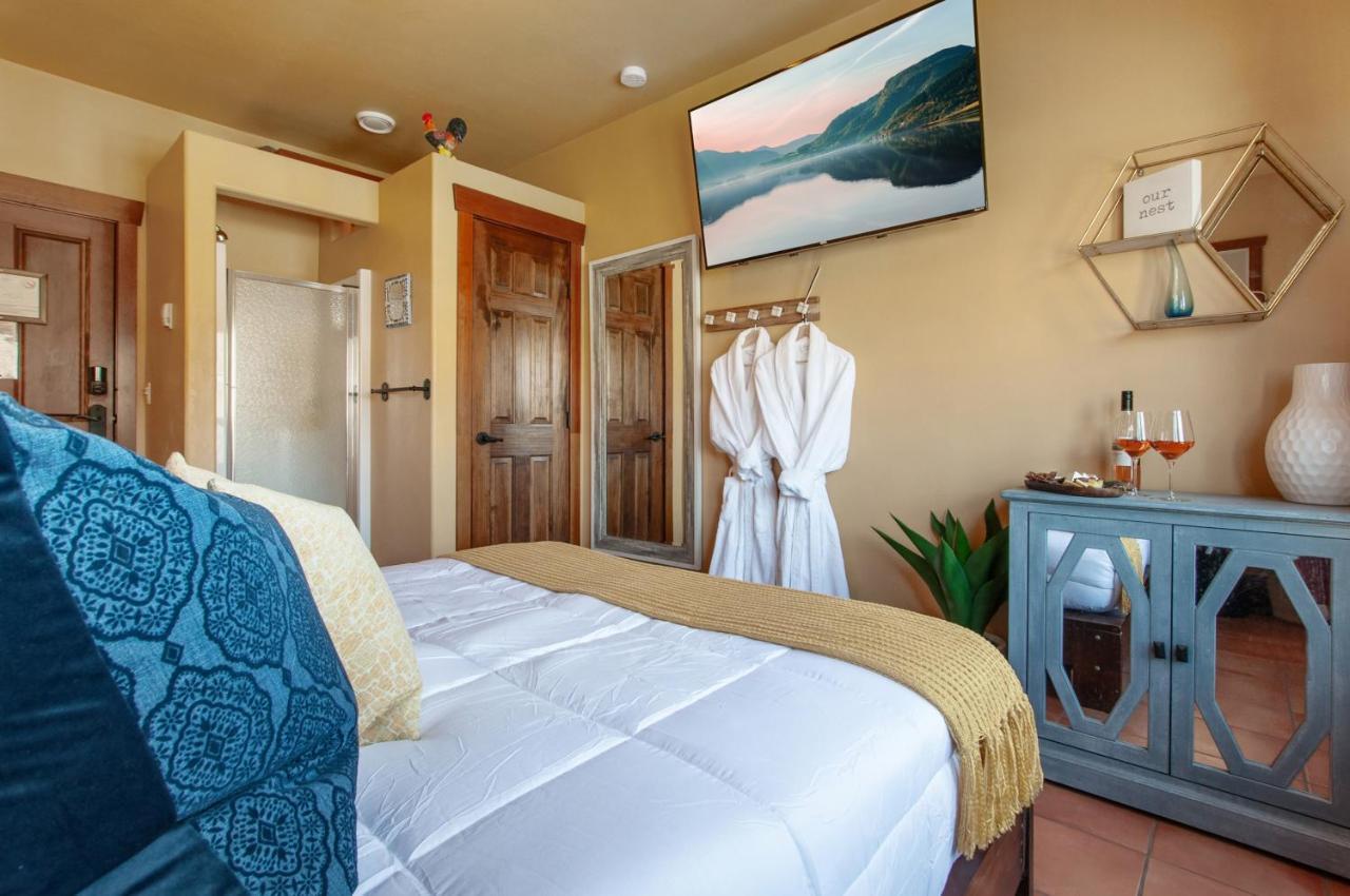 Casa Grande Inn & Suites Penticton Dış mekan fotoğraf